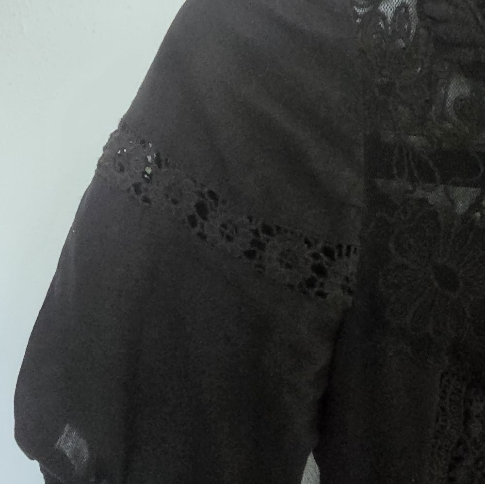Dress - Picture 3 of 7